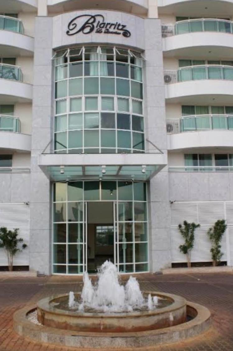 Hotel Biarritz Бразилиа Экстерьер фото